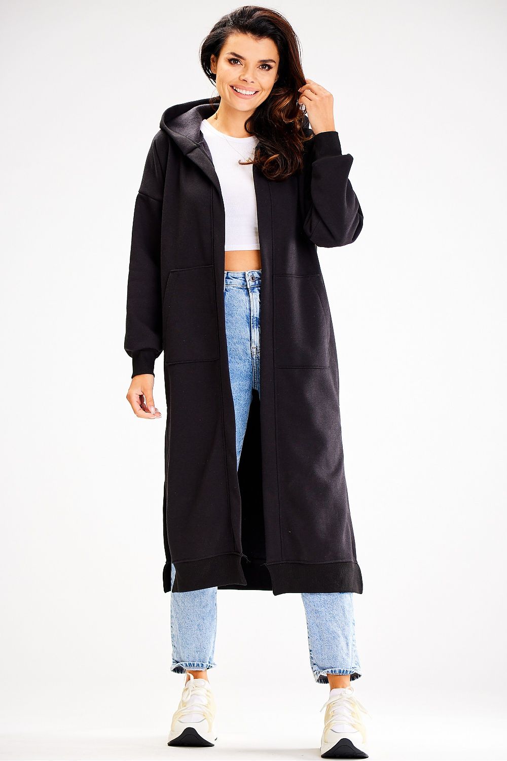 Luxurious Awama Long Loose-Fitting Sweatshirt with Hood, Pockets and Side Slits - Perfect Comfort Wear