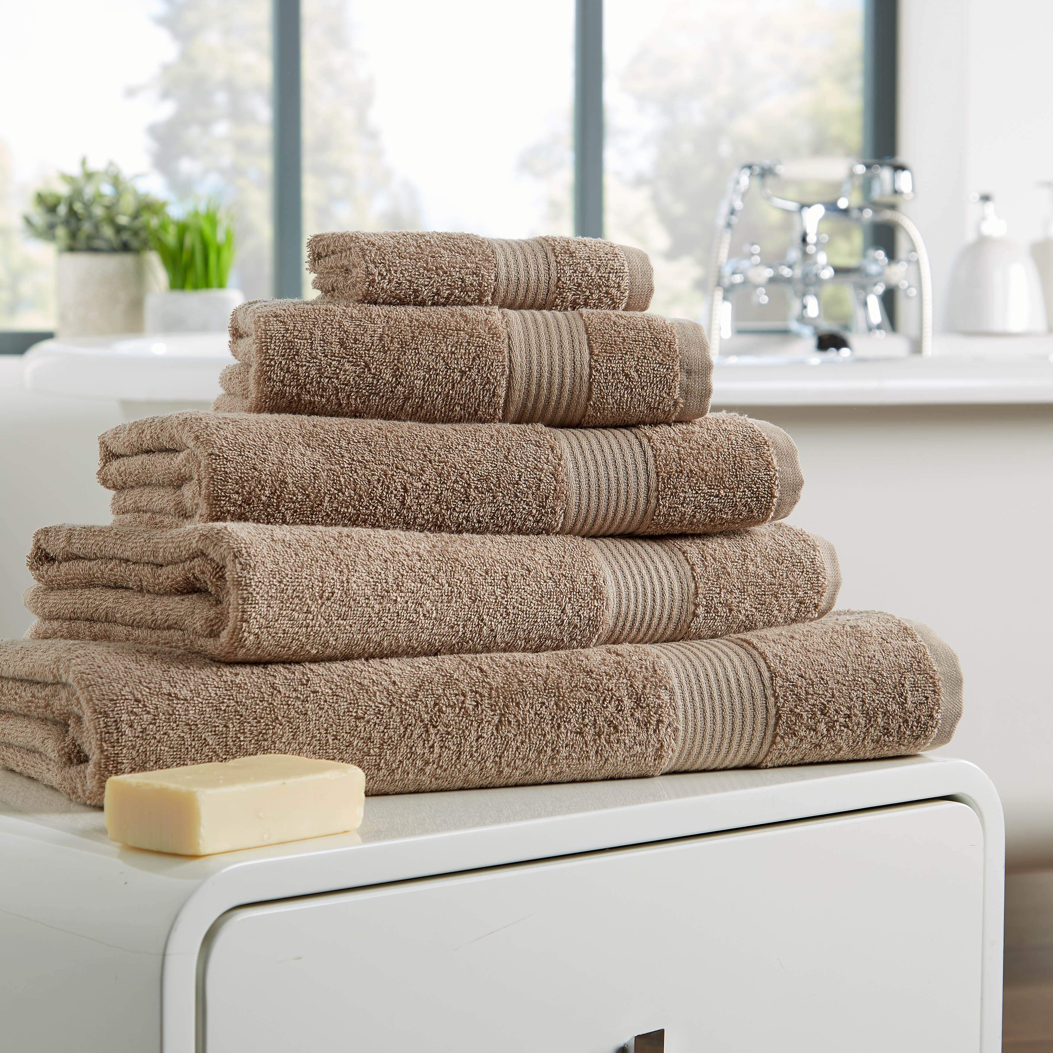 OLIVIA ROCCO Egyptian Cotton Towels 500GSM High Absorbency Soft Durable OEKO TEX Certified Various Sizes Elegant Assorted Colours