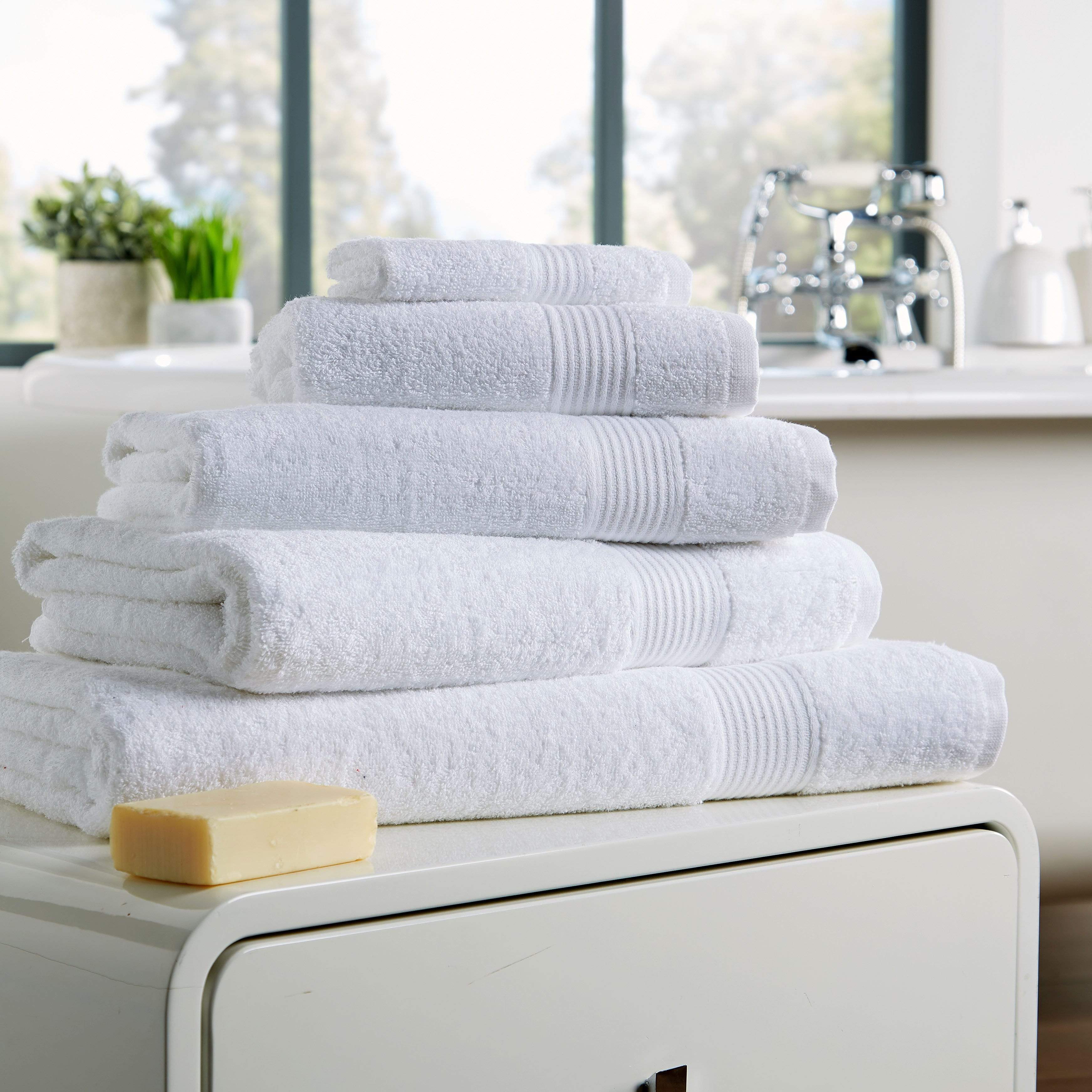 OLIVIA ROCCO Egyptian Cotton Towels 500GSM High Absorbency Soft Durable OEKO TEX Certified Various Sizes Elegant Assorted Colours
