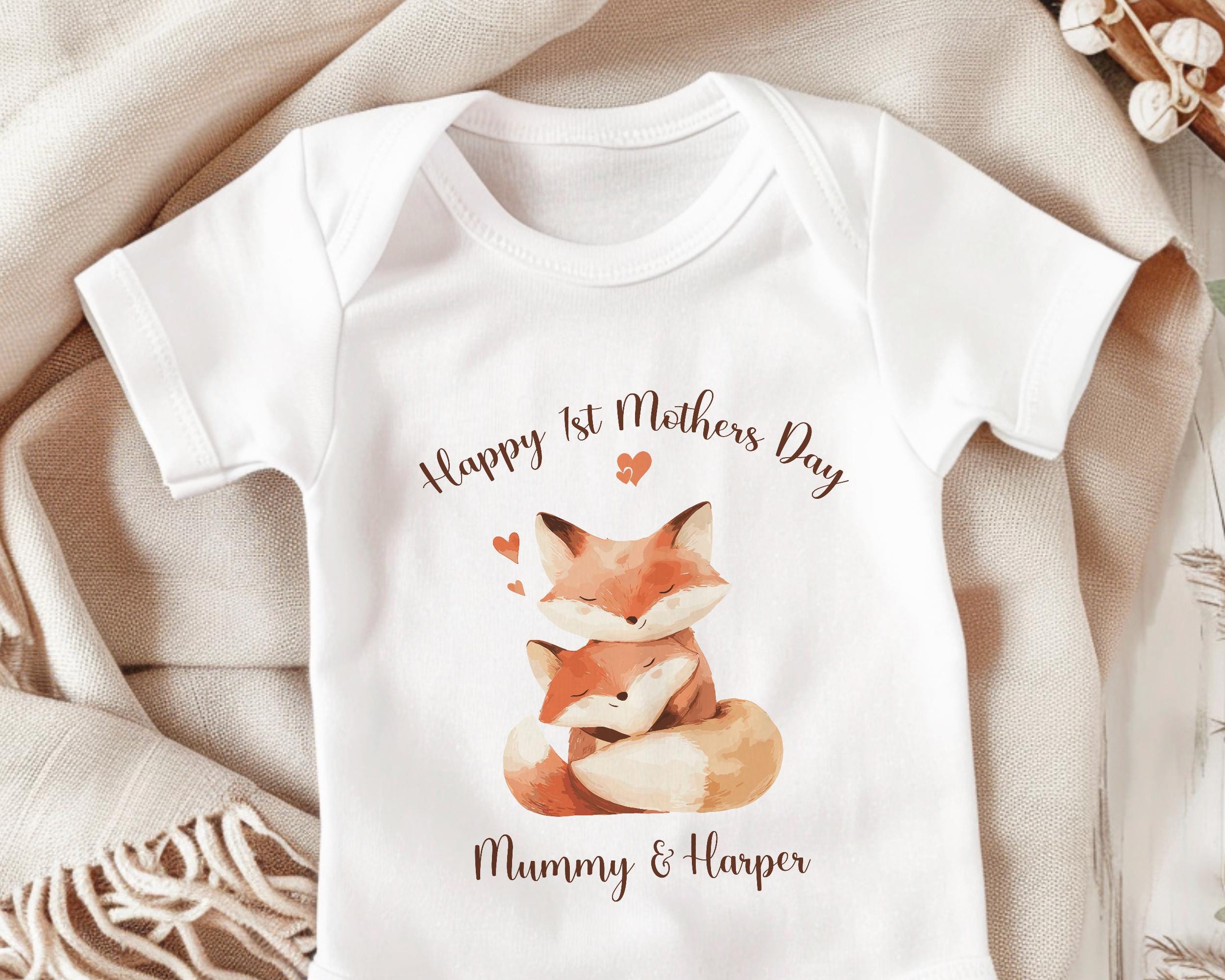 First Mothers Day Gift Present - Personalised Babygrow Tee Vest New Mum Fox Mummy and Baby Design - Matching Cushion Woodland Animals SMC004