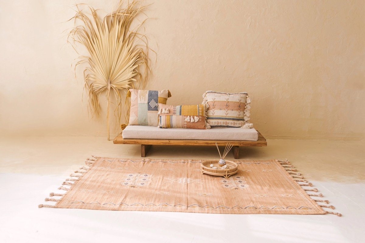 Ira | Woven Cotton Rug | 140 X 200 cm - Zestio