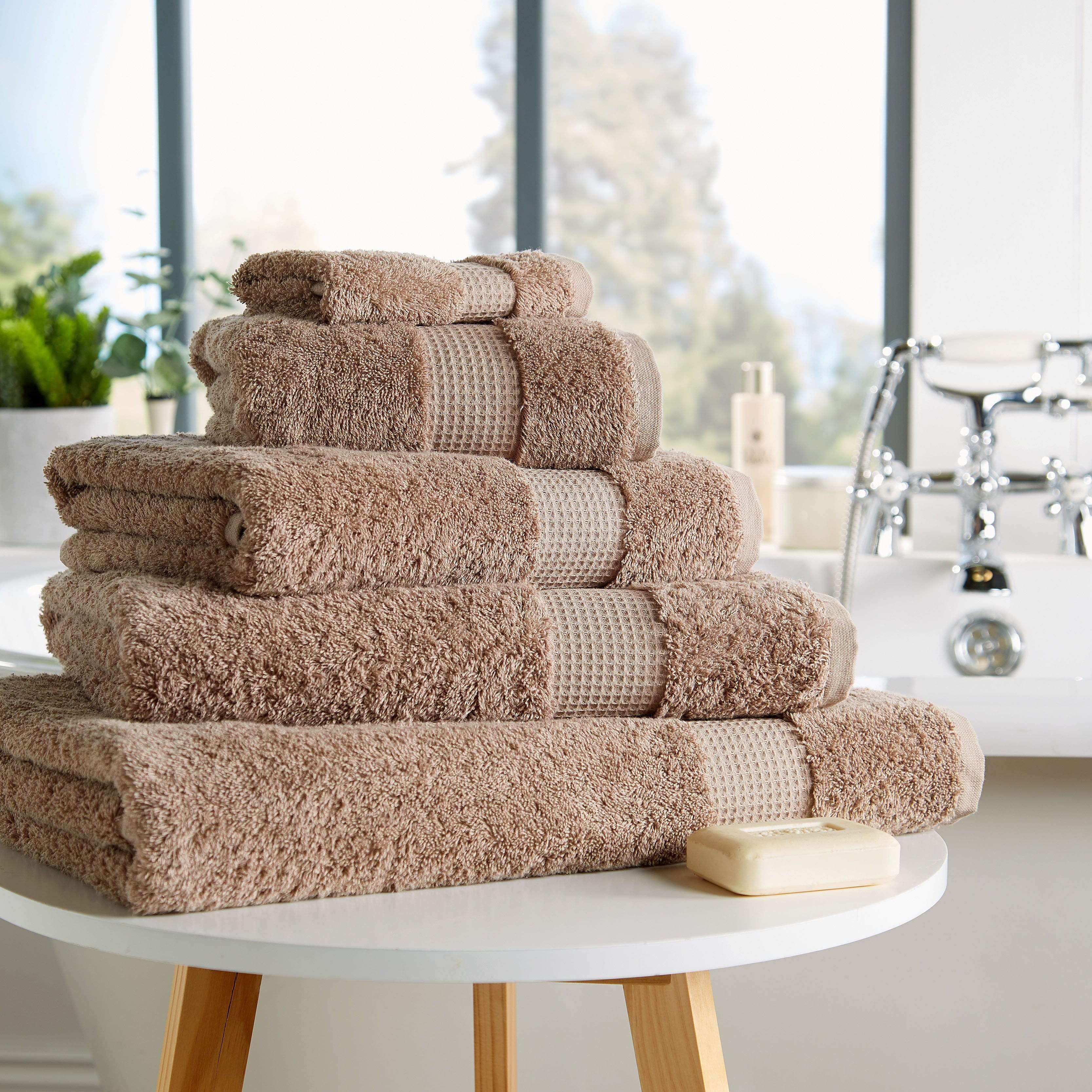 OLIVIA ROCCO Luxe 700GSM Egyptian Cotton Towels Ultra Soft High Absorbency Bath Towels XL Bath Sheets OEKO TEX Certified Premium