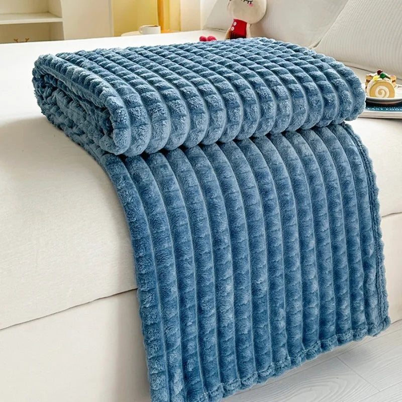 Luxury Imitation Fur Flannel Blanket – Ultra-Soft Winter Throw for Bed, Sofa, or Office Nap