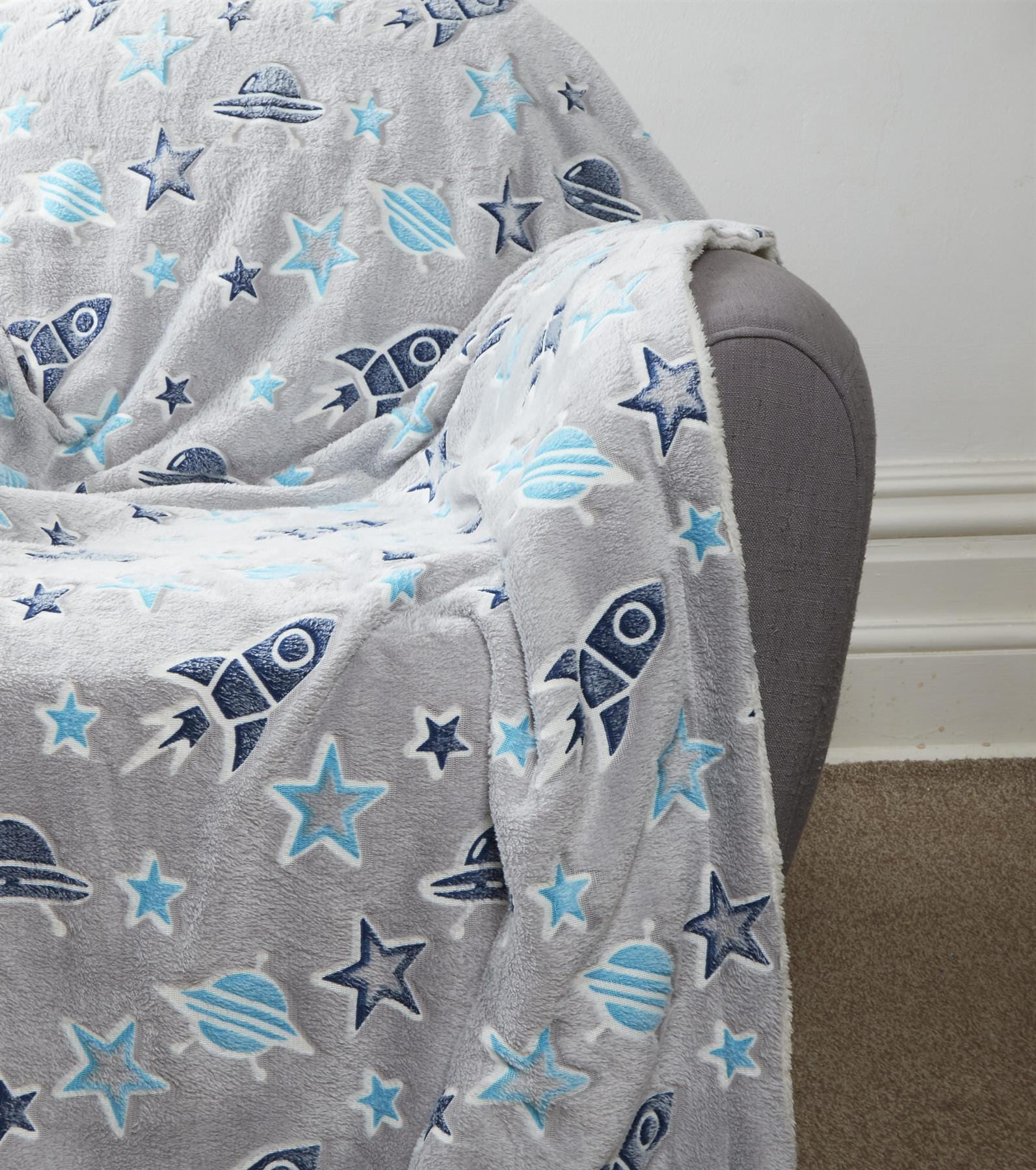 OLIVIA ROCCO Outer Space Glow In The Dark Teddy Fleece Duvet Set For Children With Rocket And Astronaut Design OEKO TEX Certified Winter Bedding