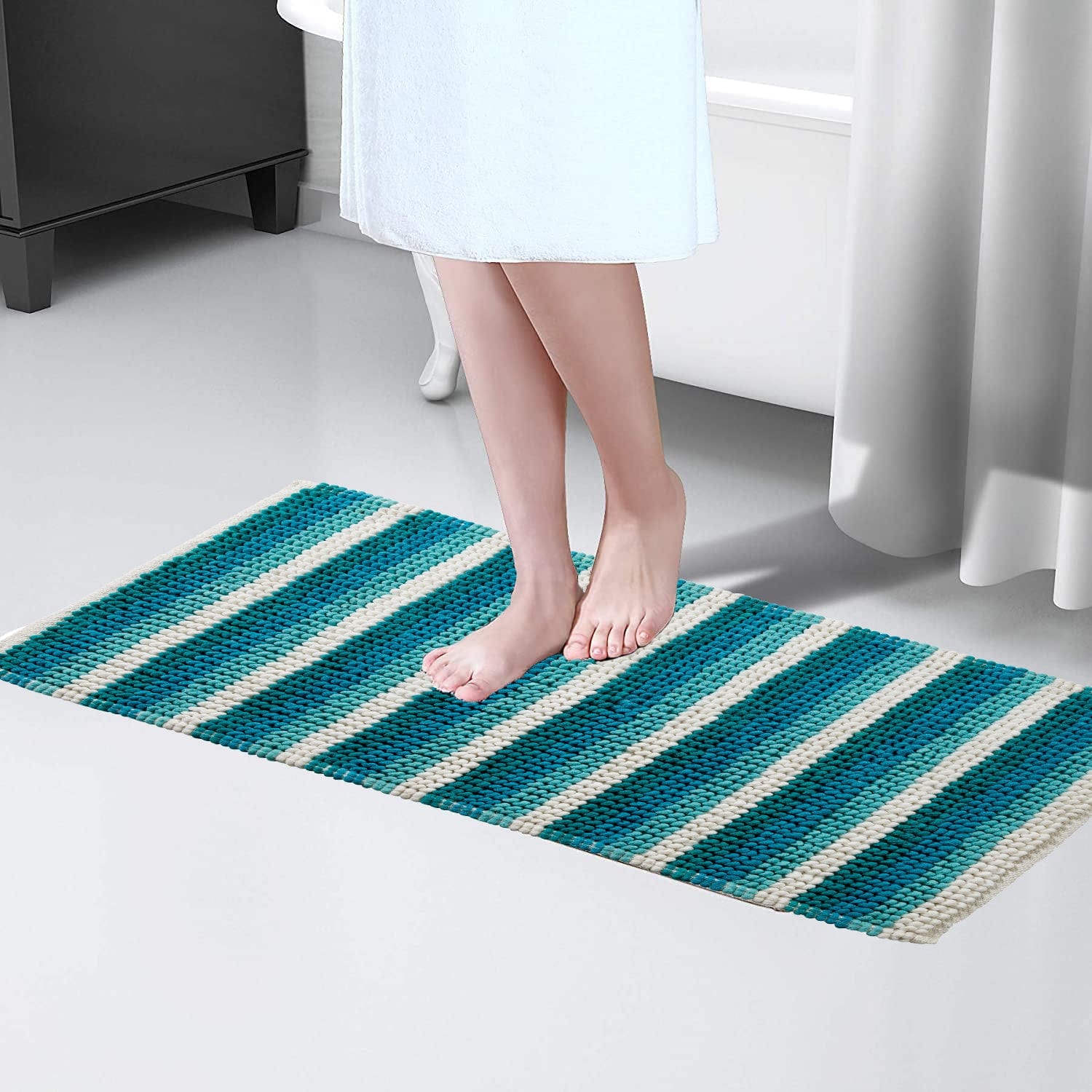 OLIVIA ROCCO Padstow Stripe Bathmat 50 x 80 cm Quick-Drying Anti-Slip Absorbent Durable Bathroom Accessory for Modern Bathrooms