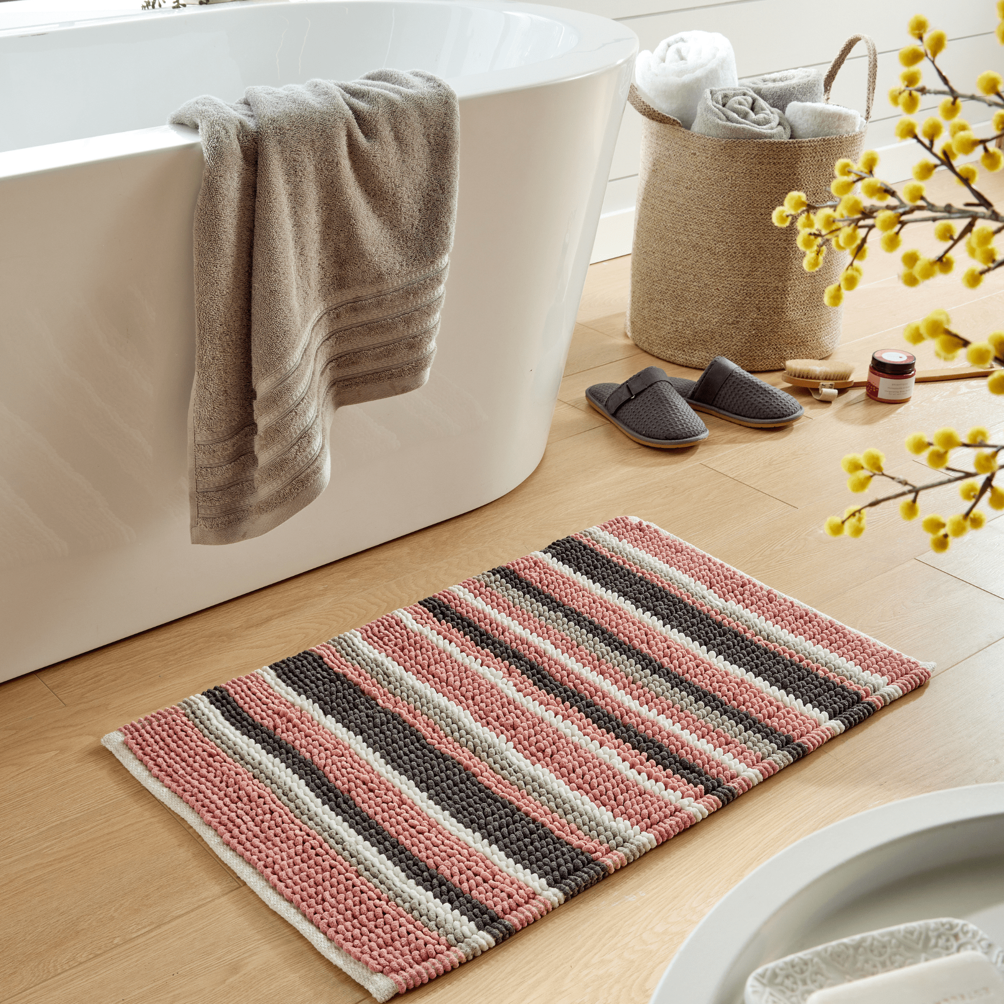 OLIVIA ROCCO Padstow Stripe Bathmat 50 x 80 cm Quick-Drying Anti-Slip Absorbent Durable Bathroom Accessory for Modern Bathrooms