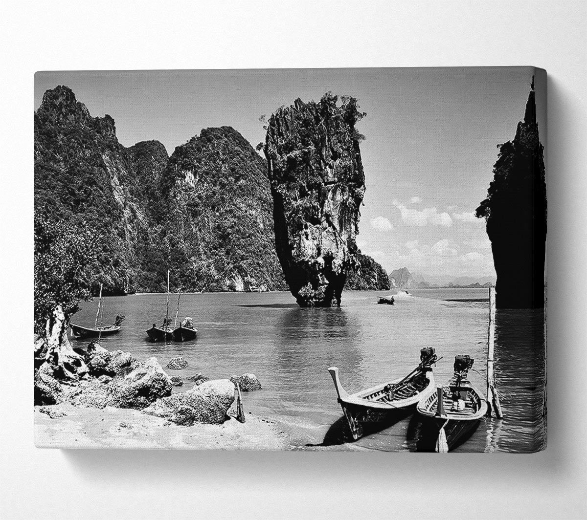 Paradise Island Boats B n W Canvas Wall Art - Zestio