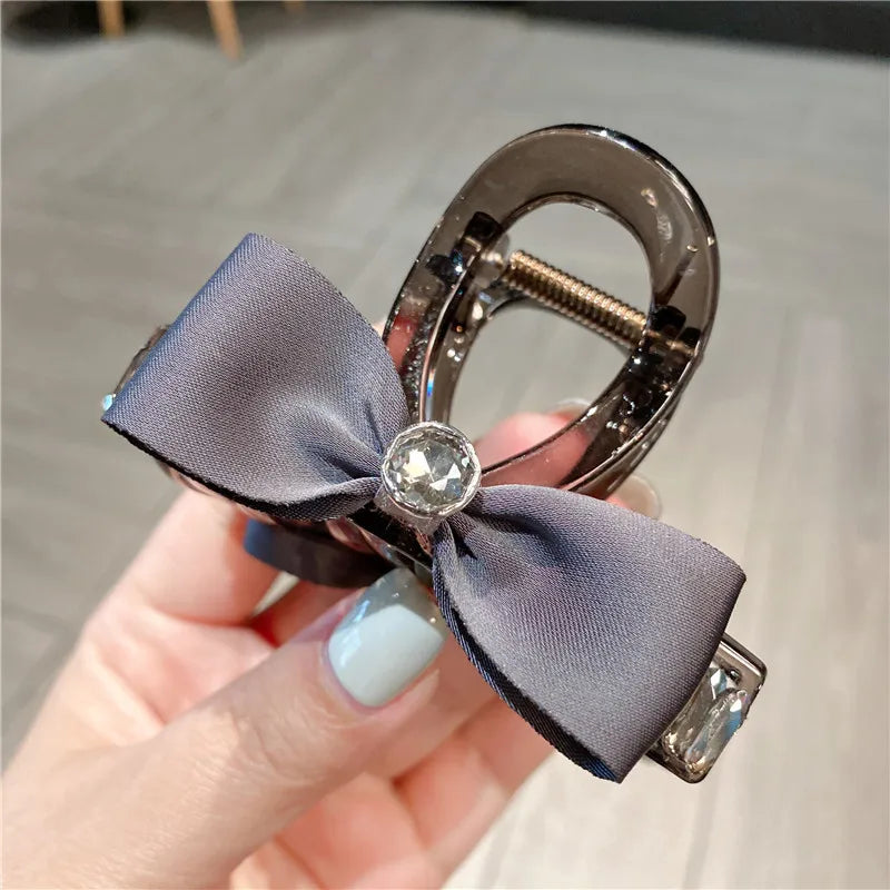 Black Fabric Medium Butterfly Knot Hair Clip Sweet Half Updo Hair Clip Women's Headwear Casual Style Hair Accessories
