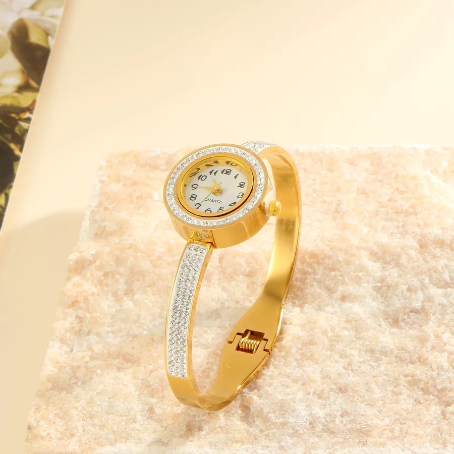 Glam Luxurious Geometric Round Quartz Women's Watches