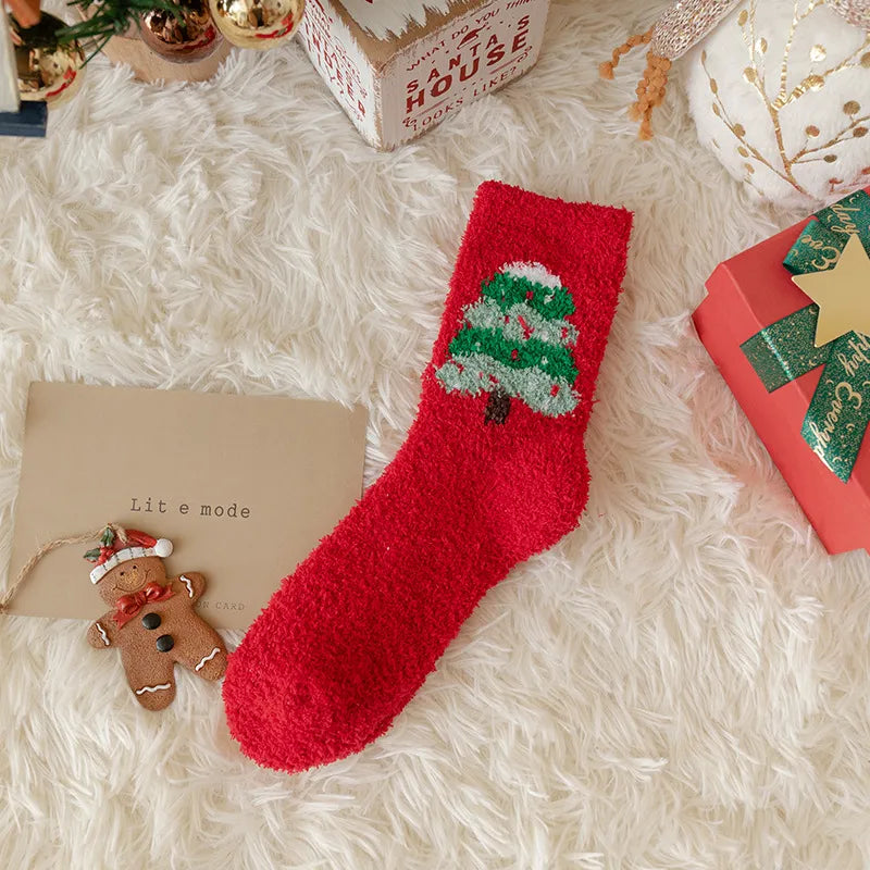 Christmas Christmas Women's Cartoon Polyester Jacquard Crew Socks A Pair