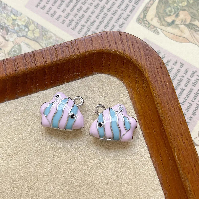 Ocean Tropical Striped Color Block Small Fish Pendant Alloy Enamel DIY Handmade Small Charms Beaded Jewelry