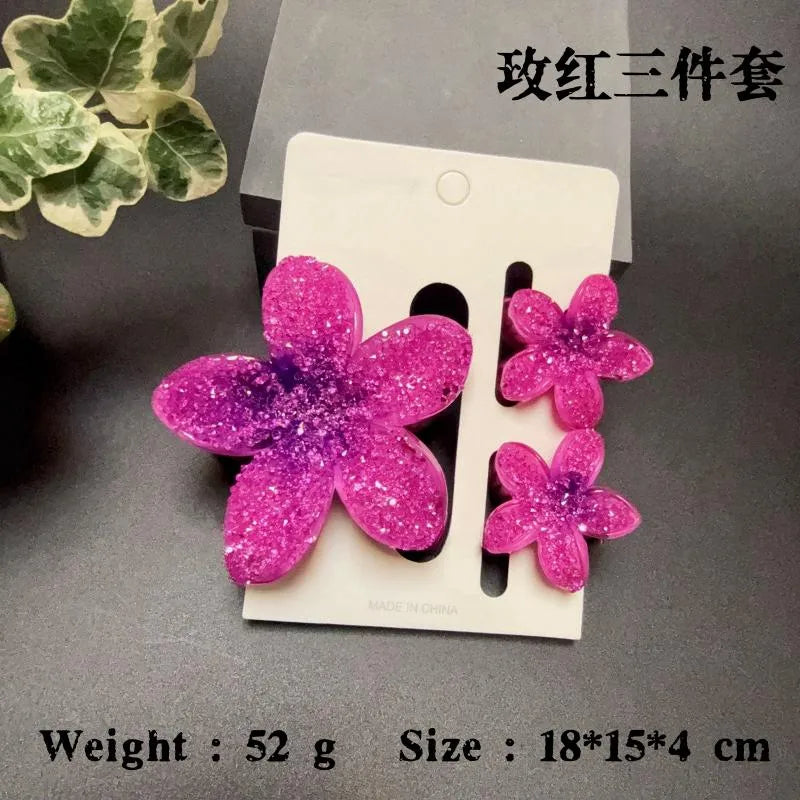 Elegant Classic Style Women's Flower Resin Hair Claws