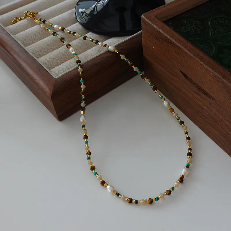 Elegant Retro Printing Beaded natural stone Freshwater Pearl Necklace In Bulk