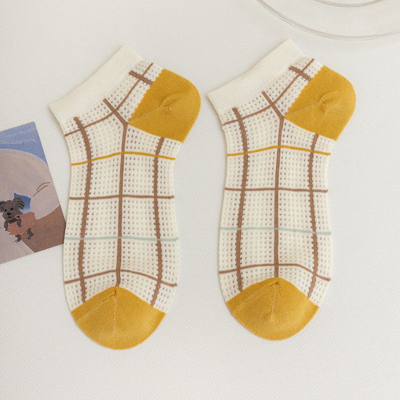 women's casual cartoon bamboo fiber hollow out ankle socks a pair