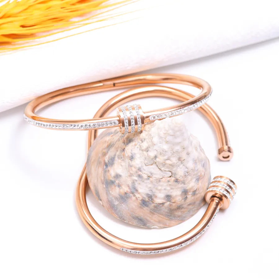 Modern Style Shiny Solid Color 316 Stainless Steel  Bangle In Bulk
