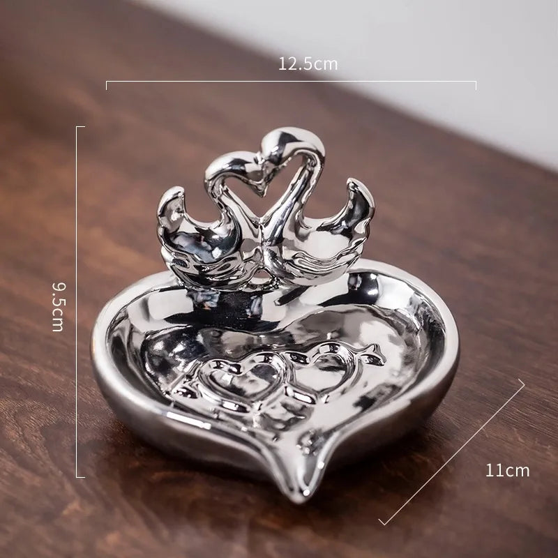 Cute Swan Heart Shape ceramics Soap dish Artificial Decorations
