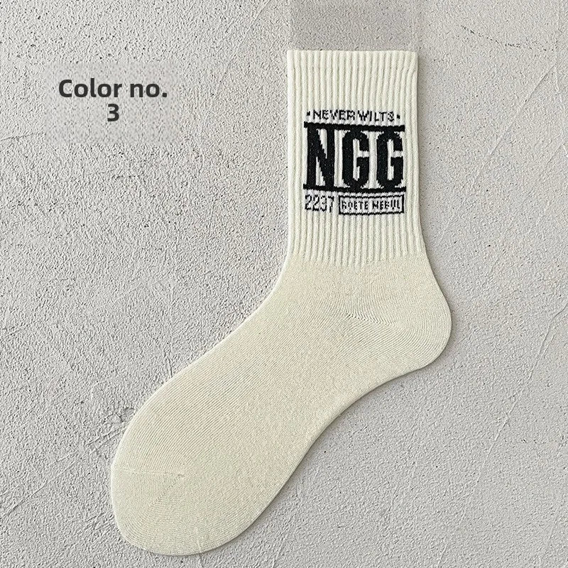 socks men's mid-calf socks spring and summer thin cotton socks long breathable sweat-absorbent retro men's sports autumn and winter