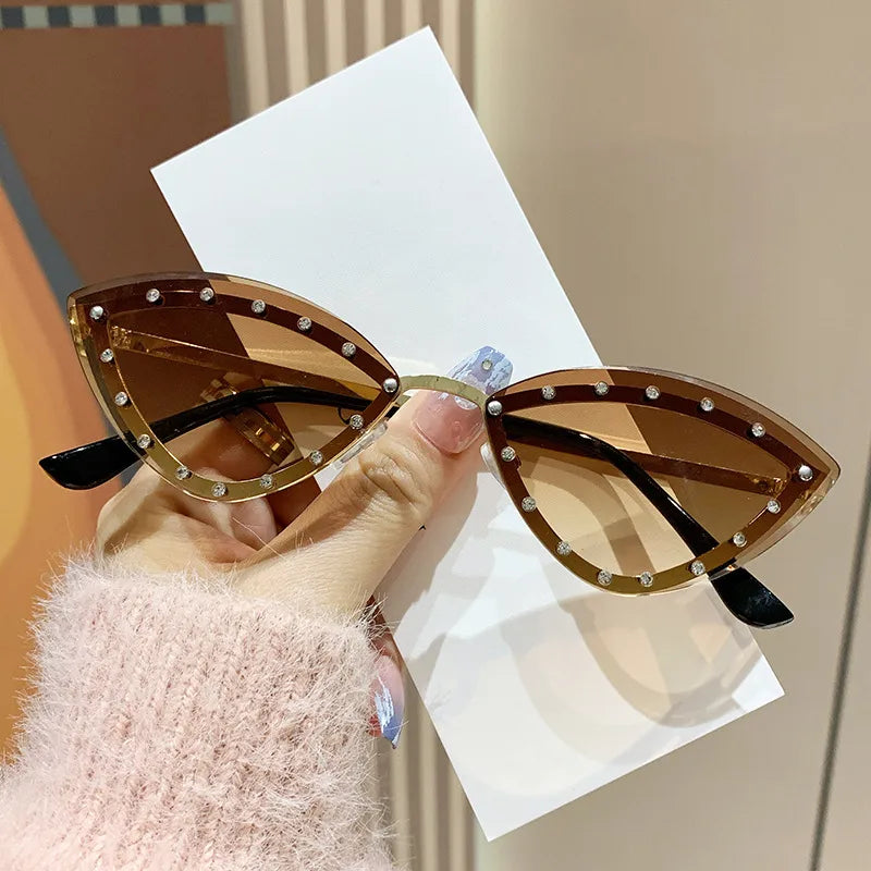 Punk Classic Style Gradient Color Ac Gradient Tinted Lenses Cat Eye Full Frame Women's Sunglasses