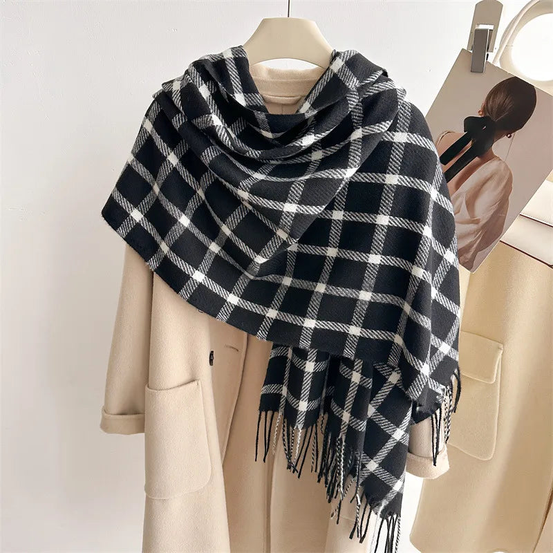 Unisex Elegant Simple Style Lattice Polyester Tassel Scarf