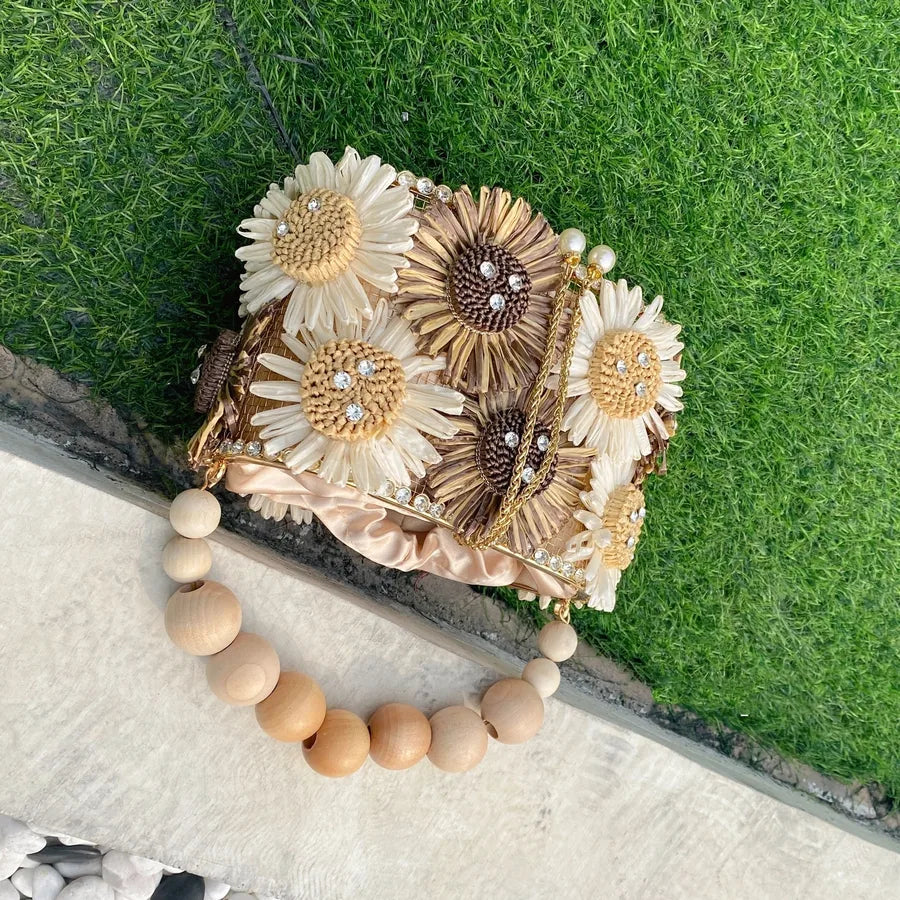 Women's raffia Metal Flower Vacation Square String Square Bag