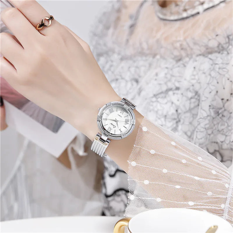 Retro Classic Style Solid Color Jewelry Buckle Quartz Watch