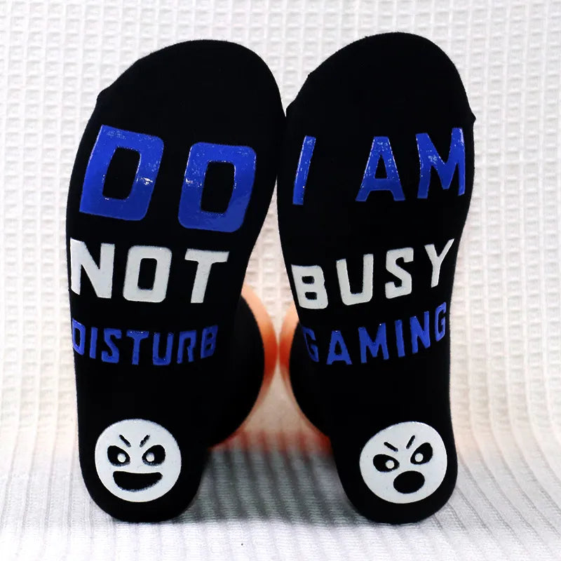 unisex casual letter cotton crew socks a pair
