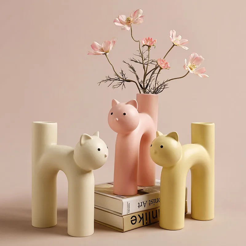 classic style cat ceramics vase