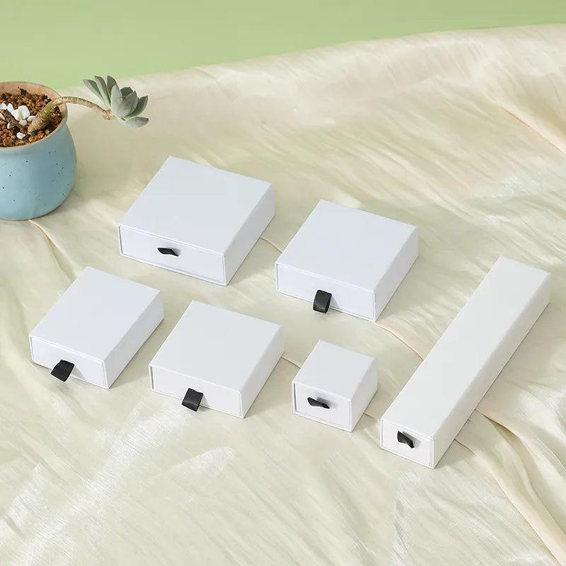 Basic Solid Color Paper Jewelry Boxes