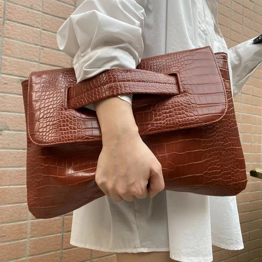 Women's Large Pu Leather Solid Color Elegant Streetwear Square Flip Cover Envelope Bag