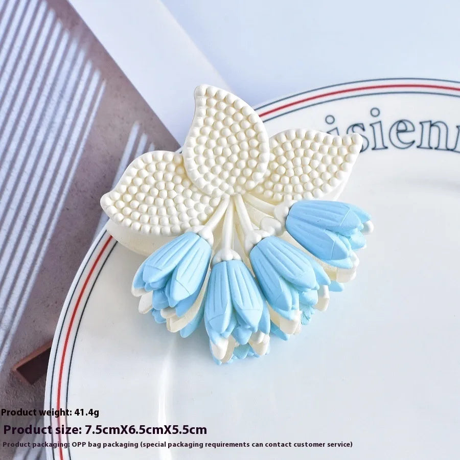 Cute Women's tulips Plastic Hair Claws