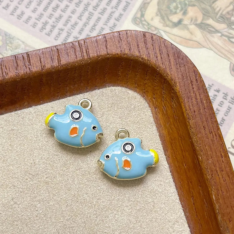 Ocean Tropical Striped Color Block Small Fish Pendant Alloy Enamel DIY Handmade Small Charms Beaded Jewelry