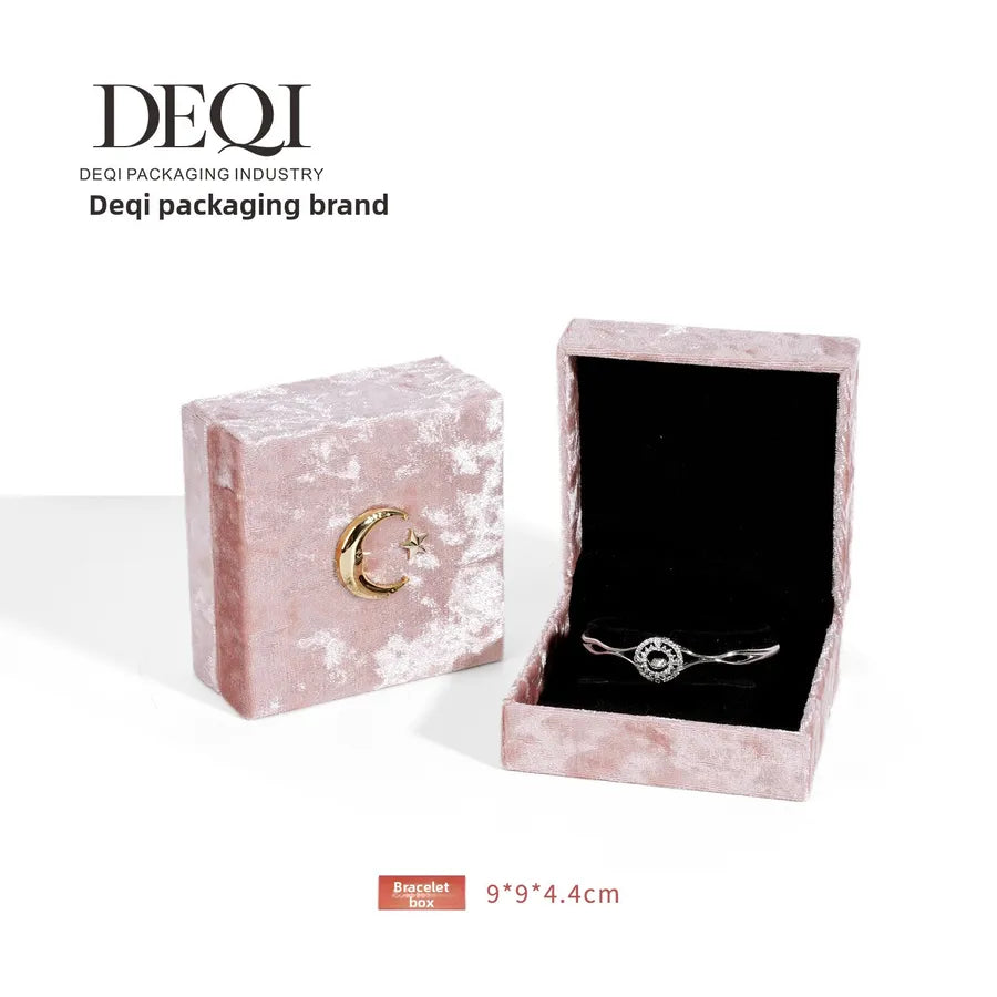 1 Piece Flannel Elegant Simple Style Daily Date Solid Color Jewelry Boxes