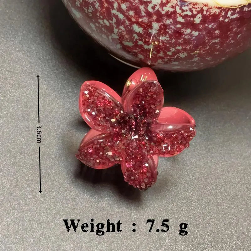 Elegant Classic Style Women's Flower Resin Hair Claws