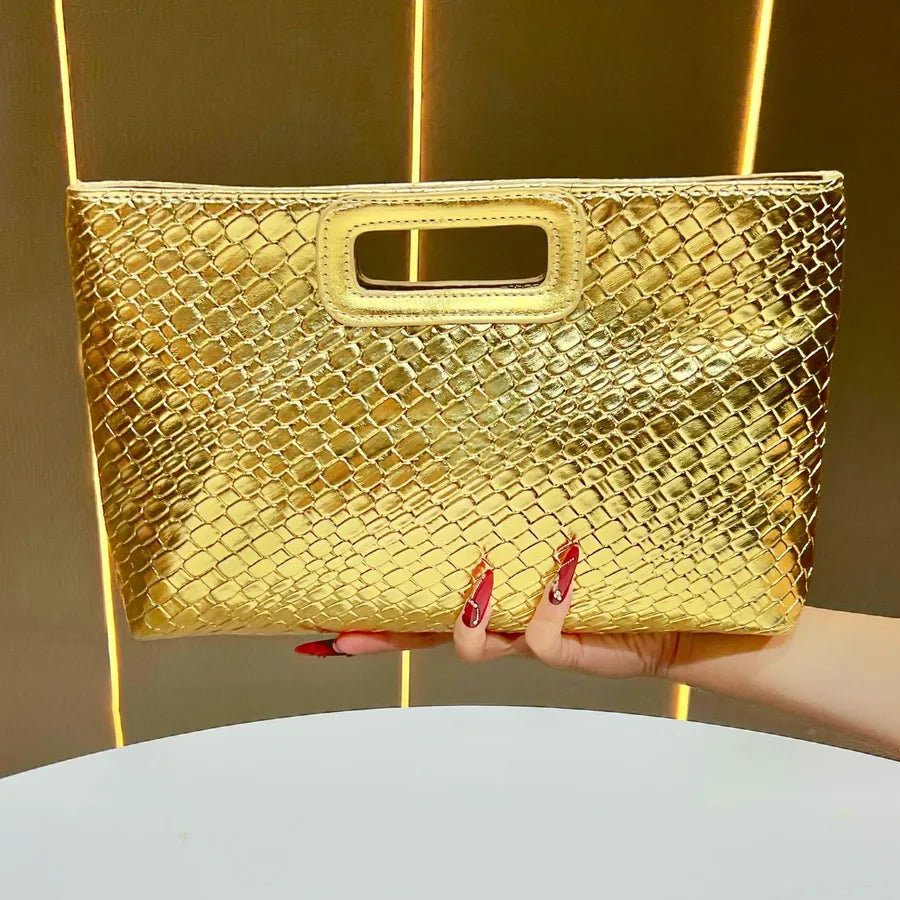 Fashionable Women's Handbag New Luxury Clutch Bag Shoulder Crossbody Bag Elegant Evening Bag Snake Skin Pattern Chain Element