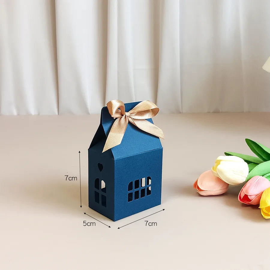 Christmas Gingerbread House Candy Gift Box With Butterfly Knot High End White Kraft Paper Luxury Packaging Box For Presents