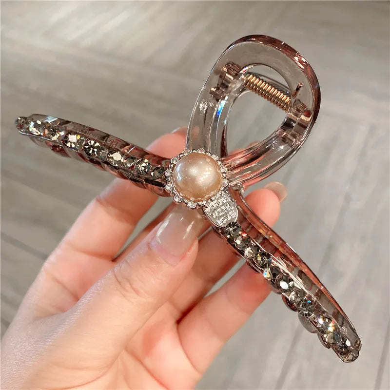 Elegant Pearl Embedded Diamond Acrylic Hair Claw Women's Large Transparent Simple Luxury Sweet Headwear Fashionable Hairpin