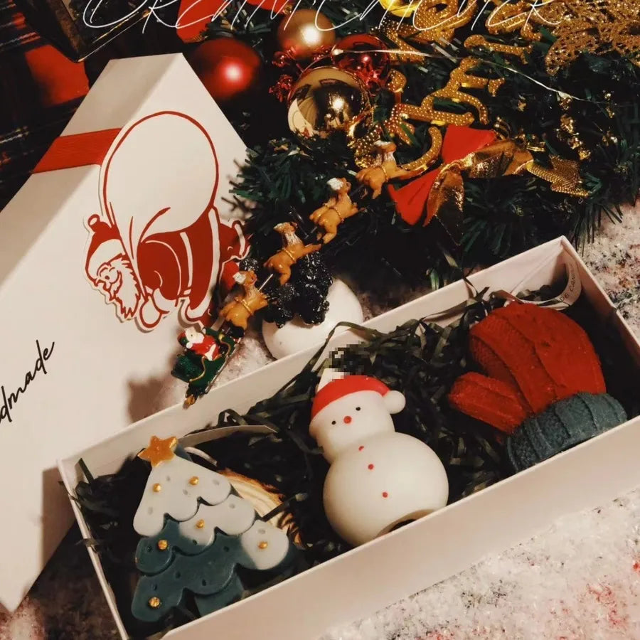 Cartoon Christmas Gift Box Creative Birthday Present Beautiful Resin Candle Souvenir Ideal For Christmas Small Gifts