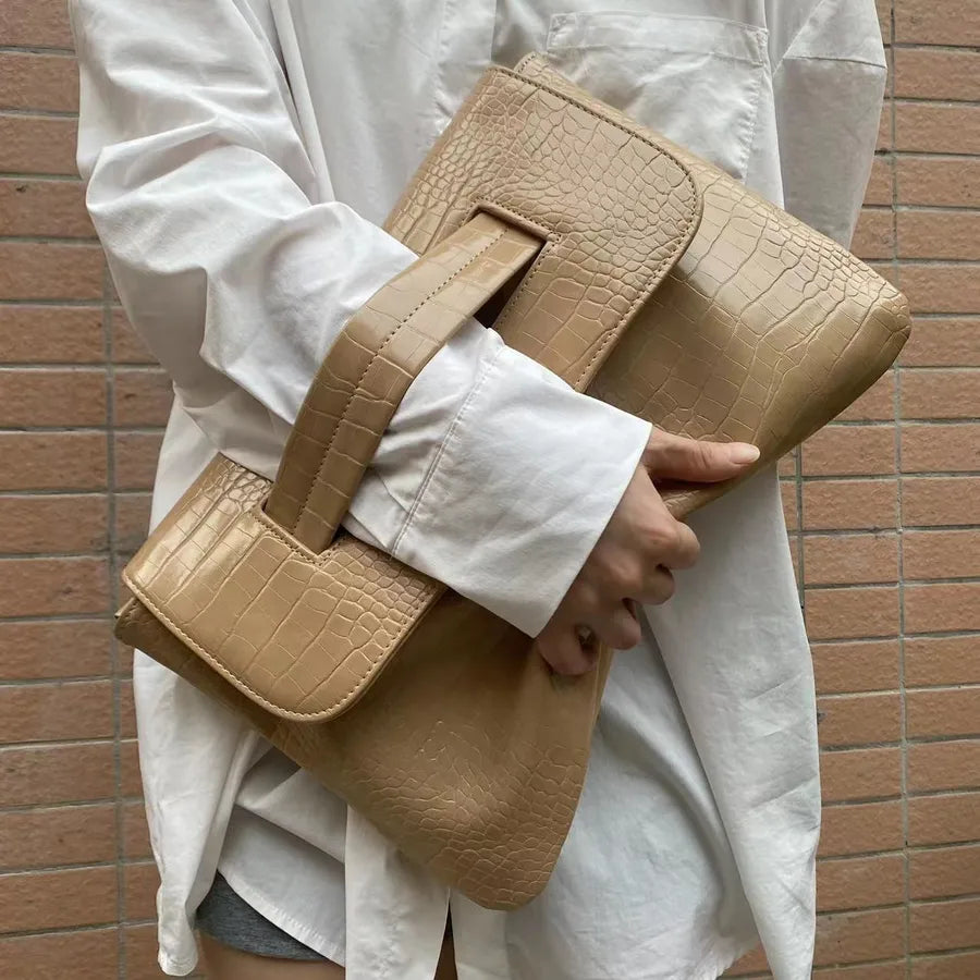 Women's Large Pu Leather Solid Color Elegant Streetwear Square Flip Cover Envelope Bag
