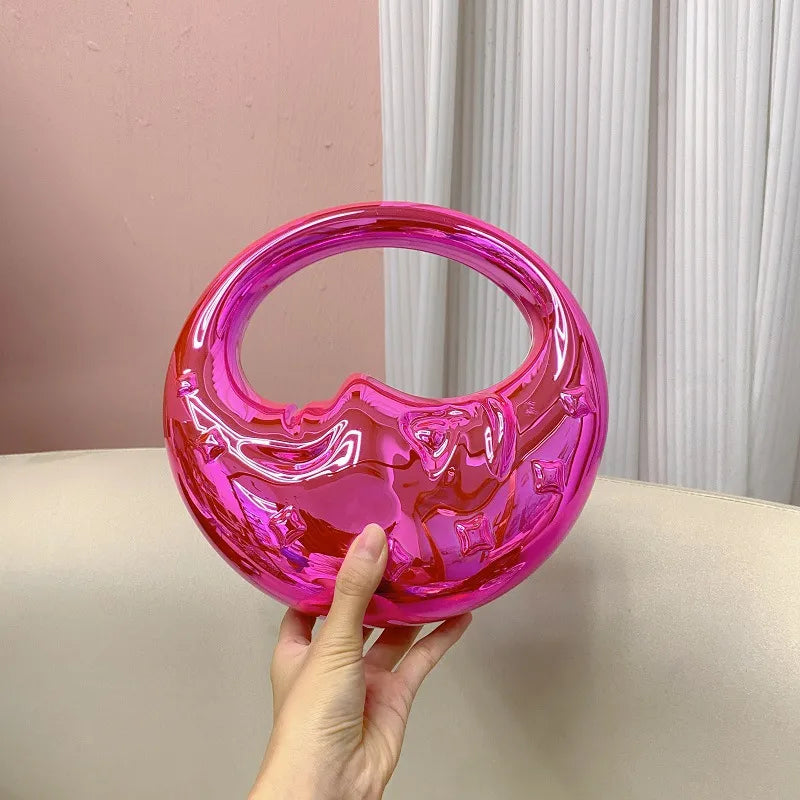 Women's Arylic Solid Color Streetwear Round Lock clasp Evening Bag