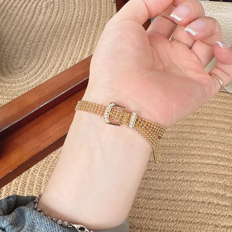 Quartz Ladies Watch  Mesh Band Vintage Small Square Elegant Diamond Embedded Wristwatch Fashionable Stainless Steel Band