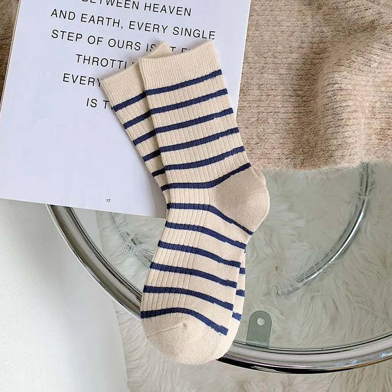 women's streetwear stripe polyester polyacrylonitrile fiber crew socks a pair