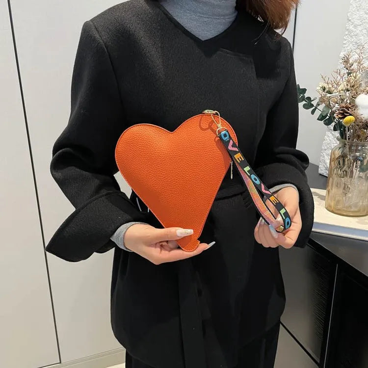 Black Red Yellow Pu Leather Solid Color Heart-shaped Clutches