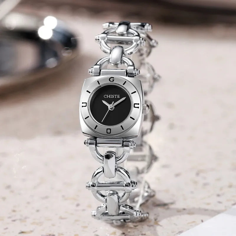 Simple Style Classic Style Solid Color Jewelry Buckle Quartz Watch Women's Watches