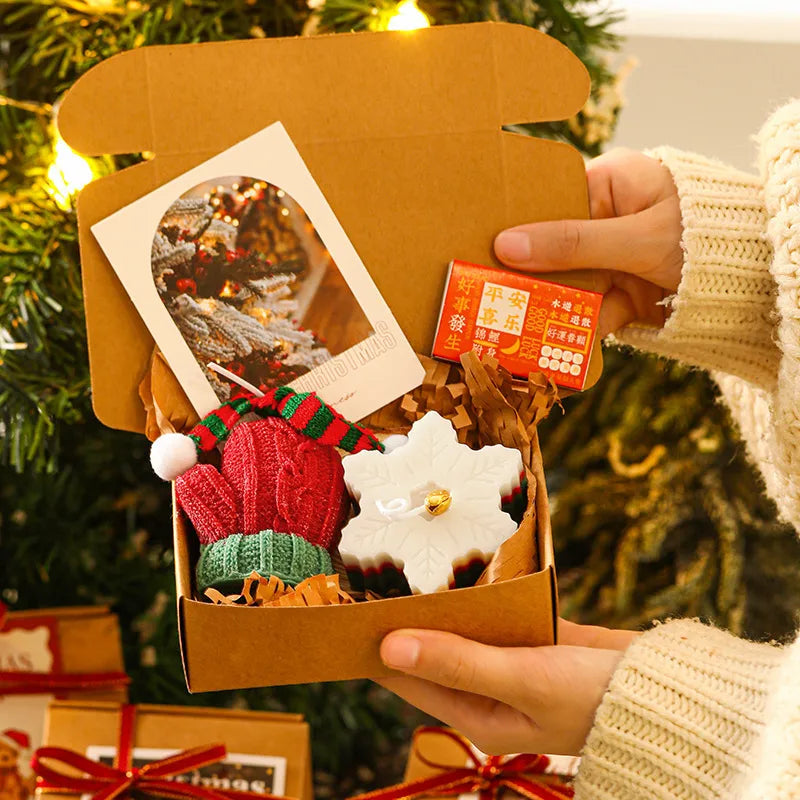 Cartoon Christmas Gift Box Creative Birthday Present Beautiful Resin Candle Souvenir Ideal For Christmas Small Gifts