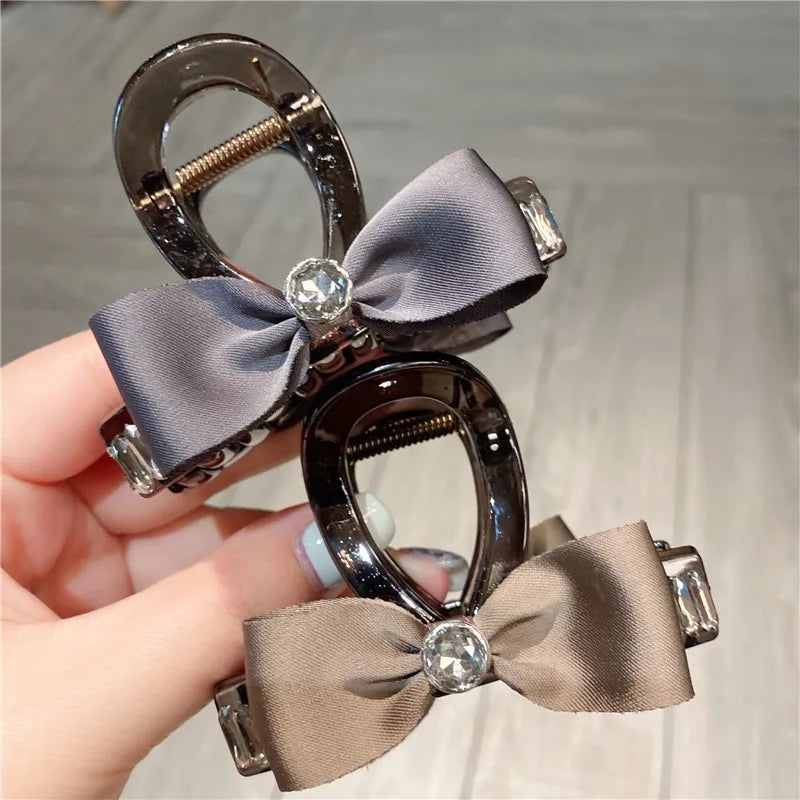 Black Fabric Medium Butterfly Knot Hair Clip Sweet Half Updo Hair Clip Women's Headwear Casual Style Hair Accessories