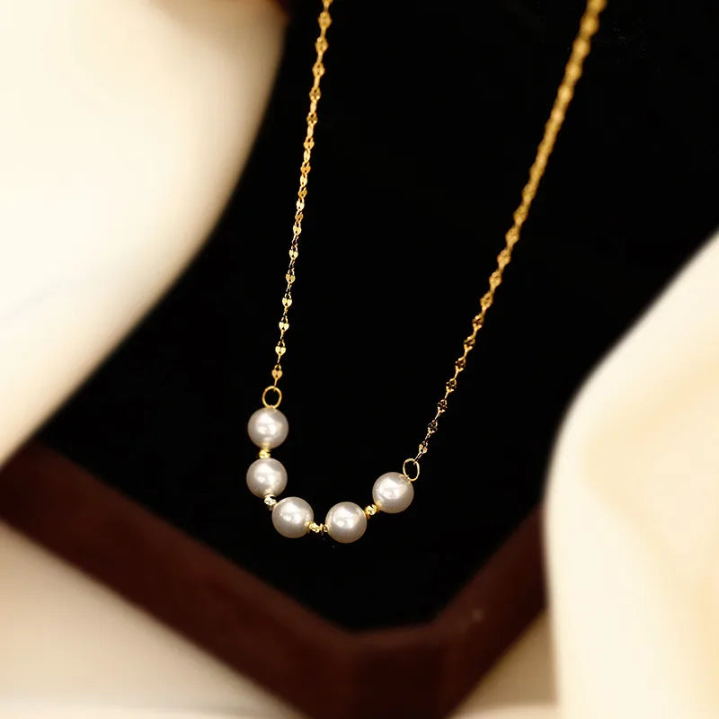 Wholesale Jewelry Elegant Luxurious Queen Round Simple Artificial Pearl Titanium Steel Beaded Necklace