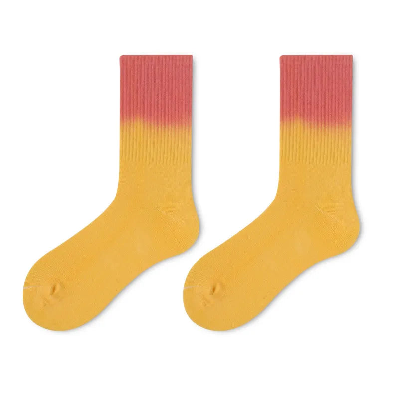 unisex sports gradient color cotton crew socks a pair