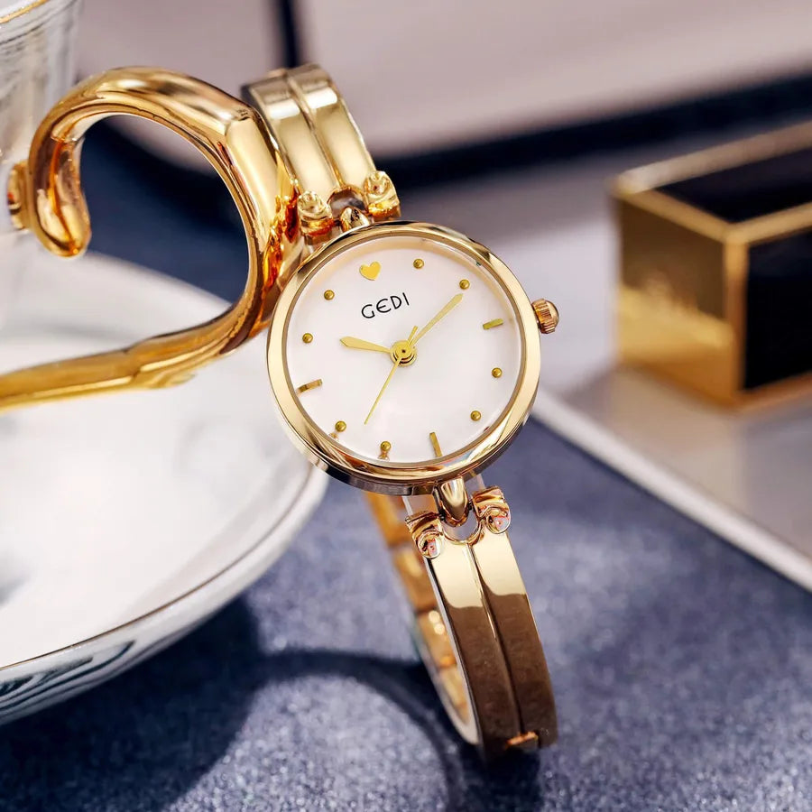 Simple Style Solid Color Jewelry Buckle Quartz Watch Women's Watches