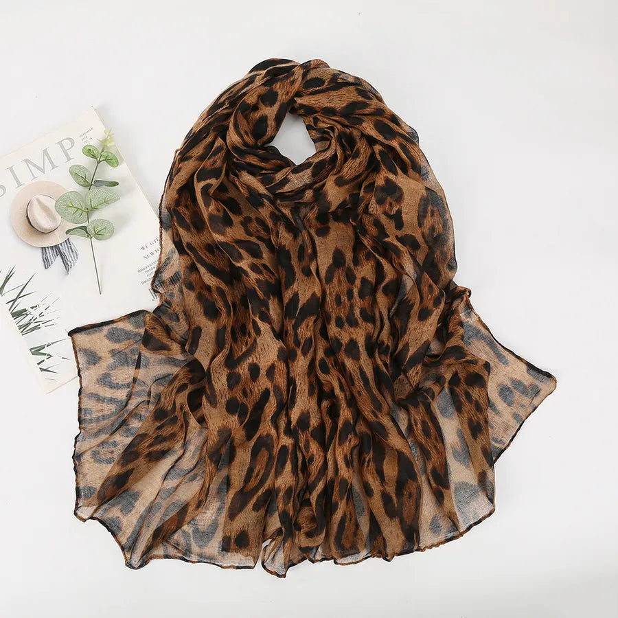 Women's Vintage Style Classic Style Leopard Polyester Printing Silk Scarf
