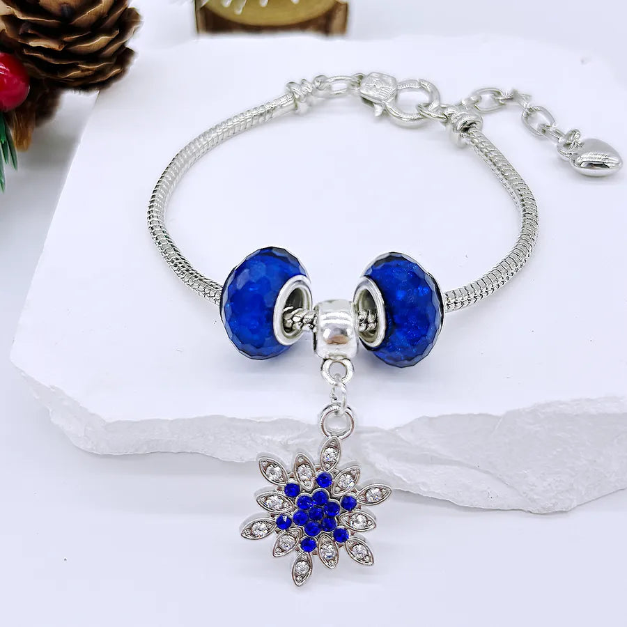 Hot-Selling Christmas Gift DIY Beaded Large Hole Beads Red Heart Snowman Apple Bell Children's Bracelet for Girls